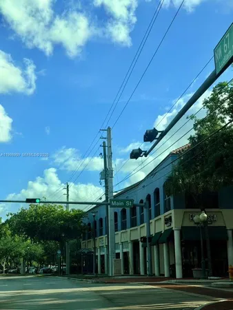 $2,700 | 15515 North Miami Lakeway, Unit 20211, Miami Lakes, FL 33014