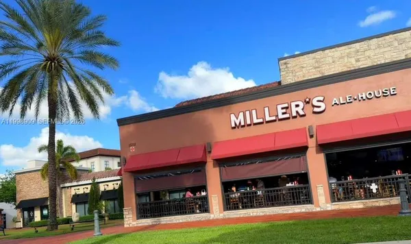 $2,700 | 15515 North Miami Lakeway, Unit 20211, Miami Lakes, FL 33014