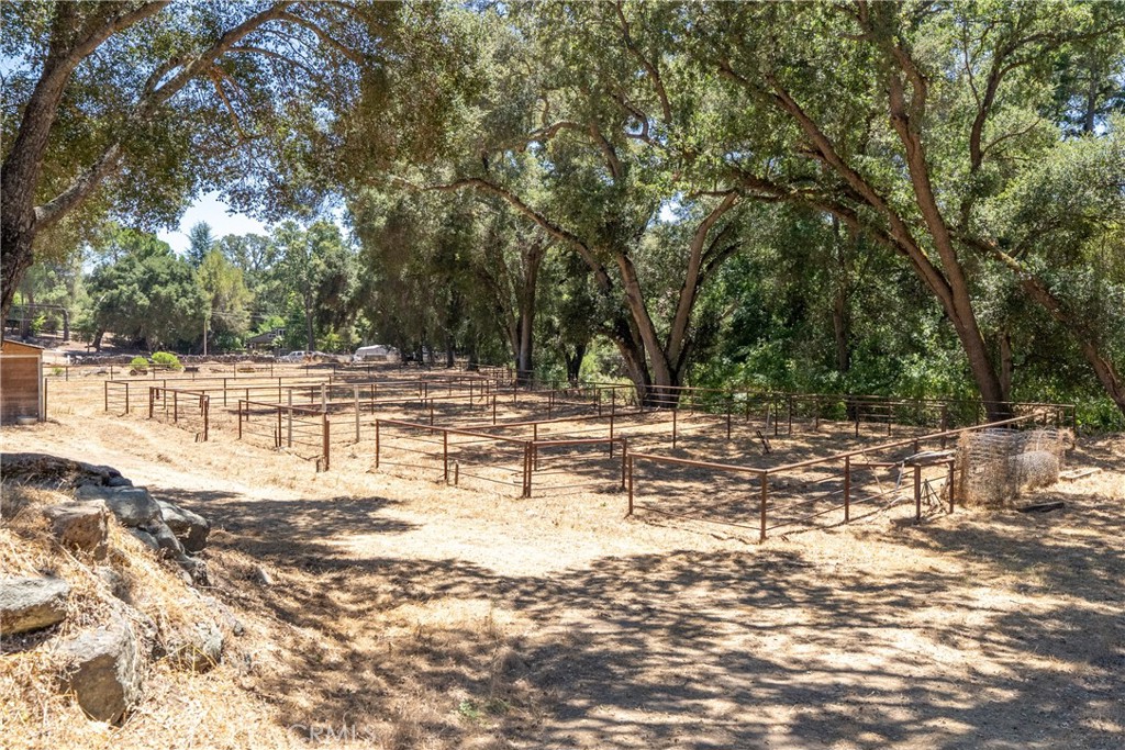 1820 San Ramon Road Atascadero, CA 93422 - Photo 48 of 57