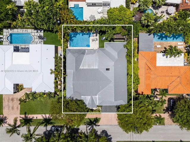 $4,545,000 | 285 West Enid Drive, Key Biscayne, FL 33149