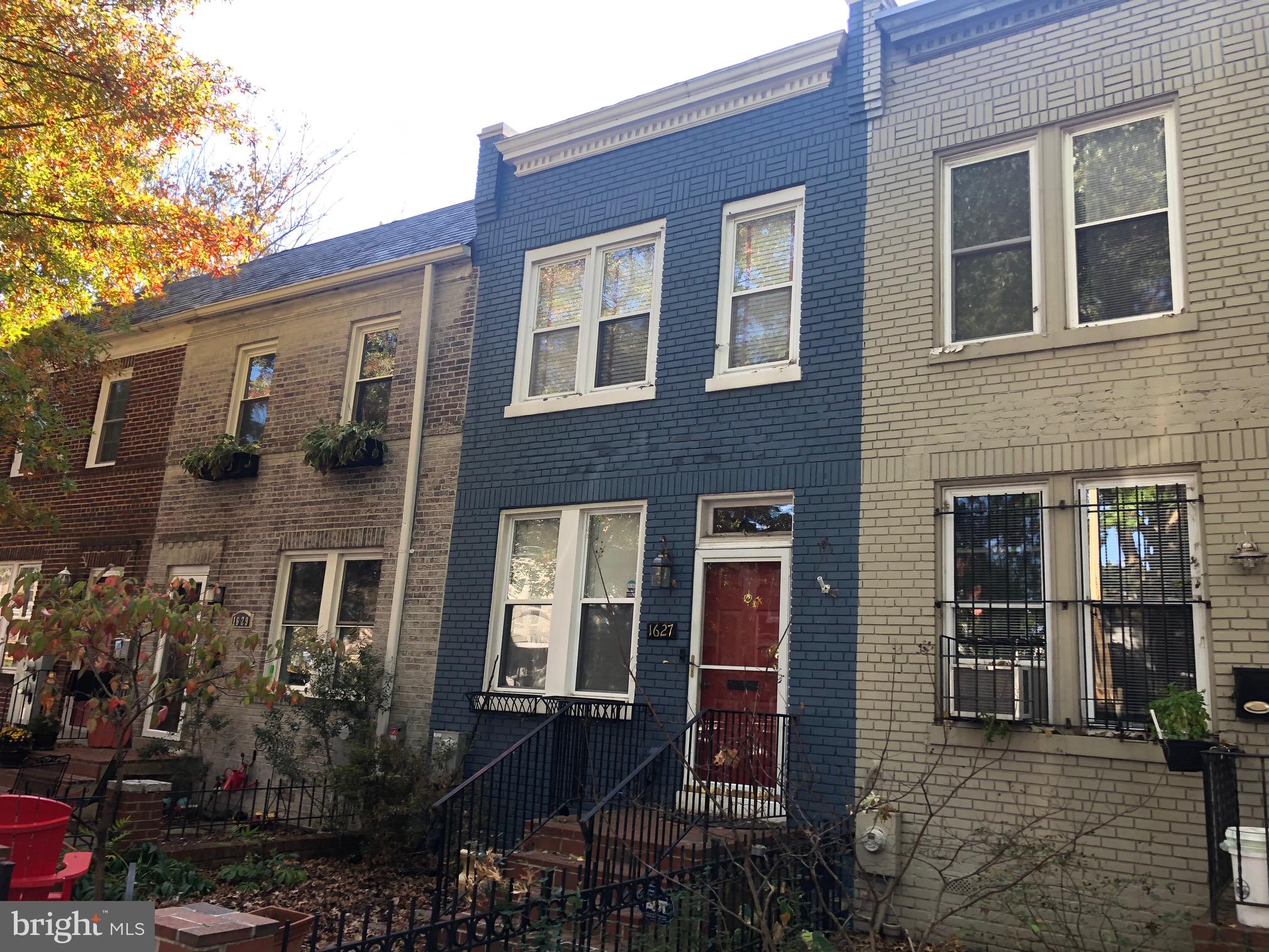 1627 E Street Southeast Washington, DC 20003 - Photo 3 of 14