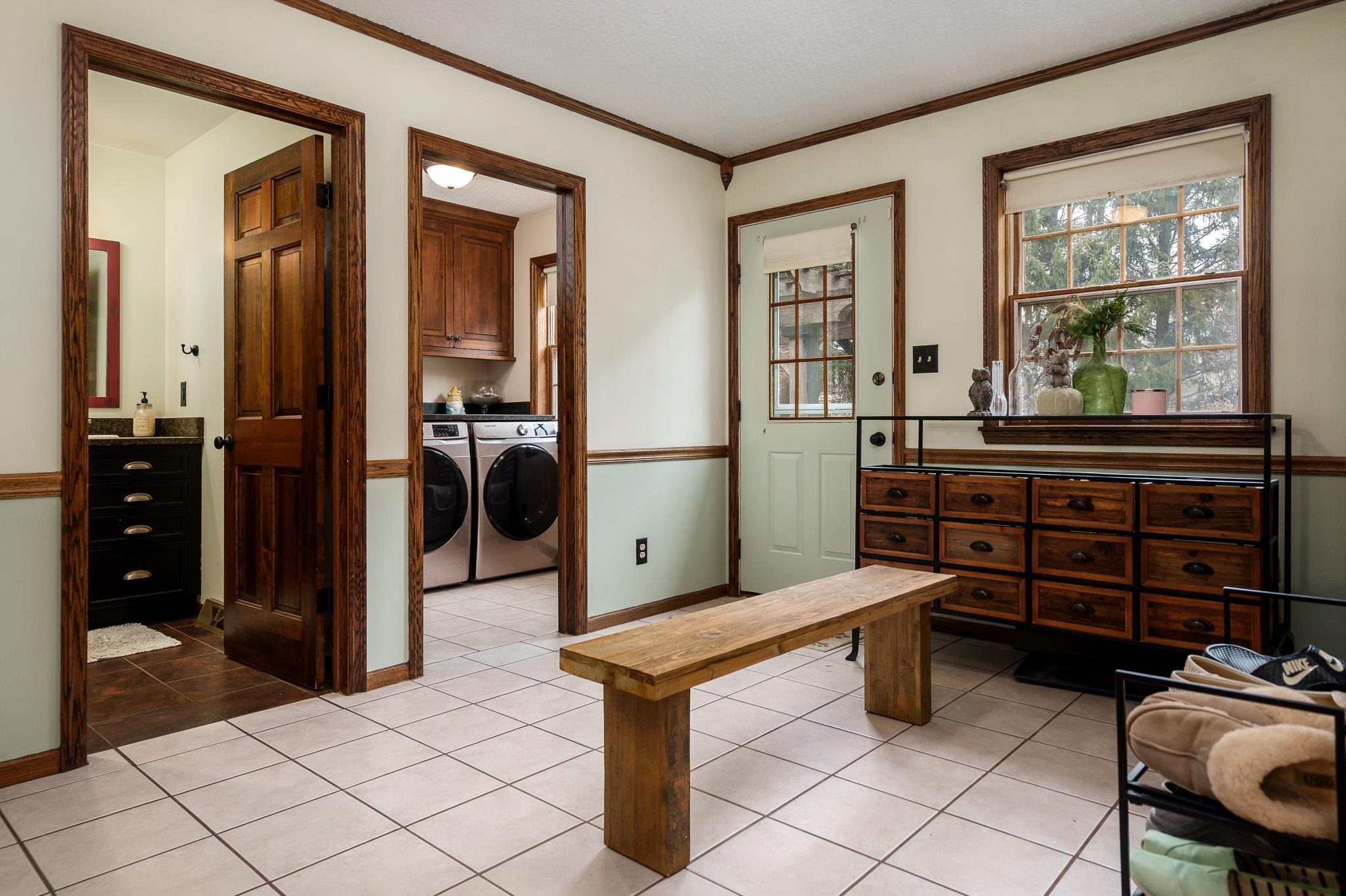 9695 Ridgeview Road Belvidere, IL 61008 - Photo 7 of 44