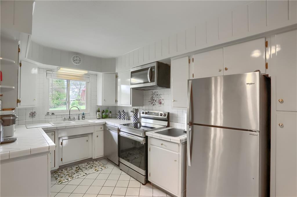 2751 Brodhead Road Aliquippa, PA 15001 - Photo 11 of 37 Gallery Image 11