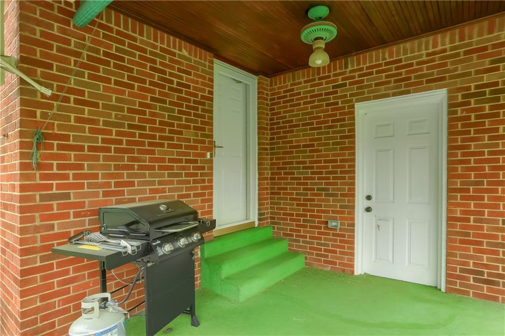 2751 Brodhead Road Aliquippa, PA 15001 - Photo 34 of 37 Gallery Image 34