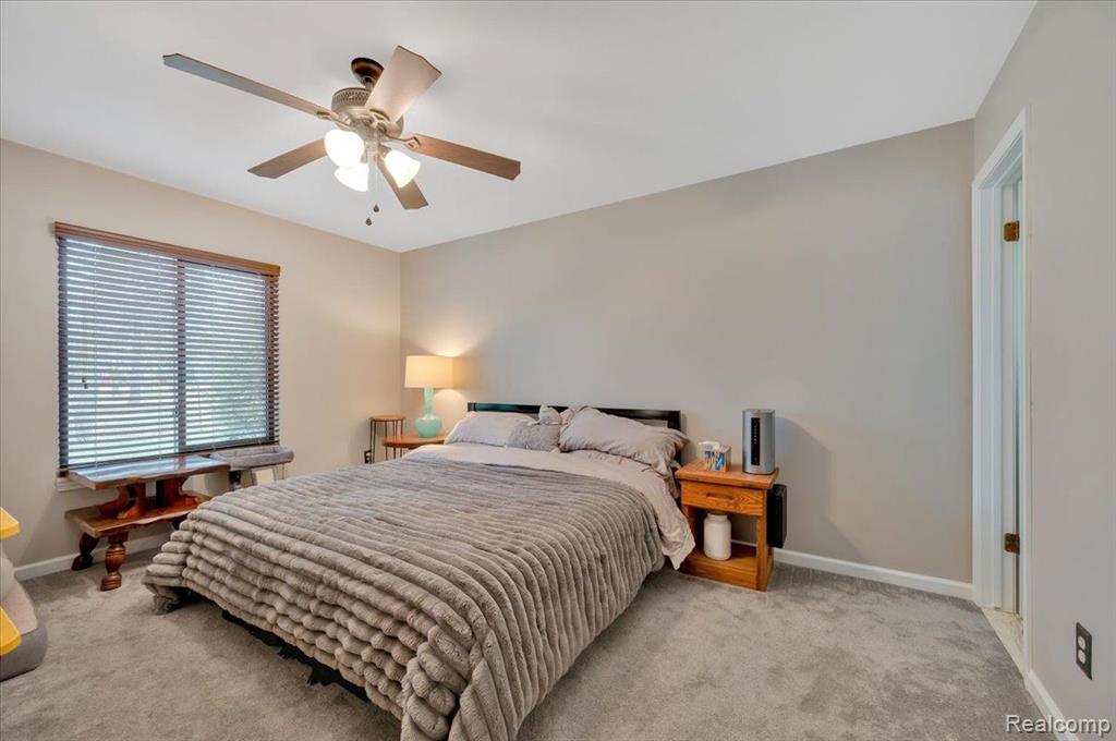 38855 Union Lake Road Clinton Township, MI 48036 - Photo 10 of 27 Gallery Image 10