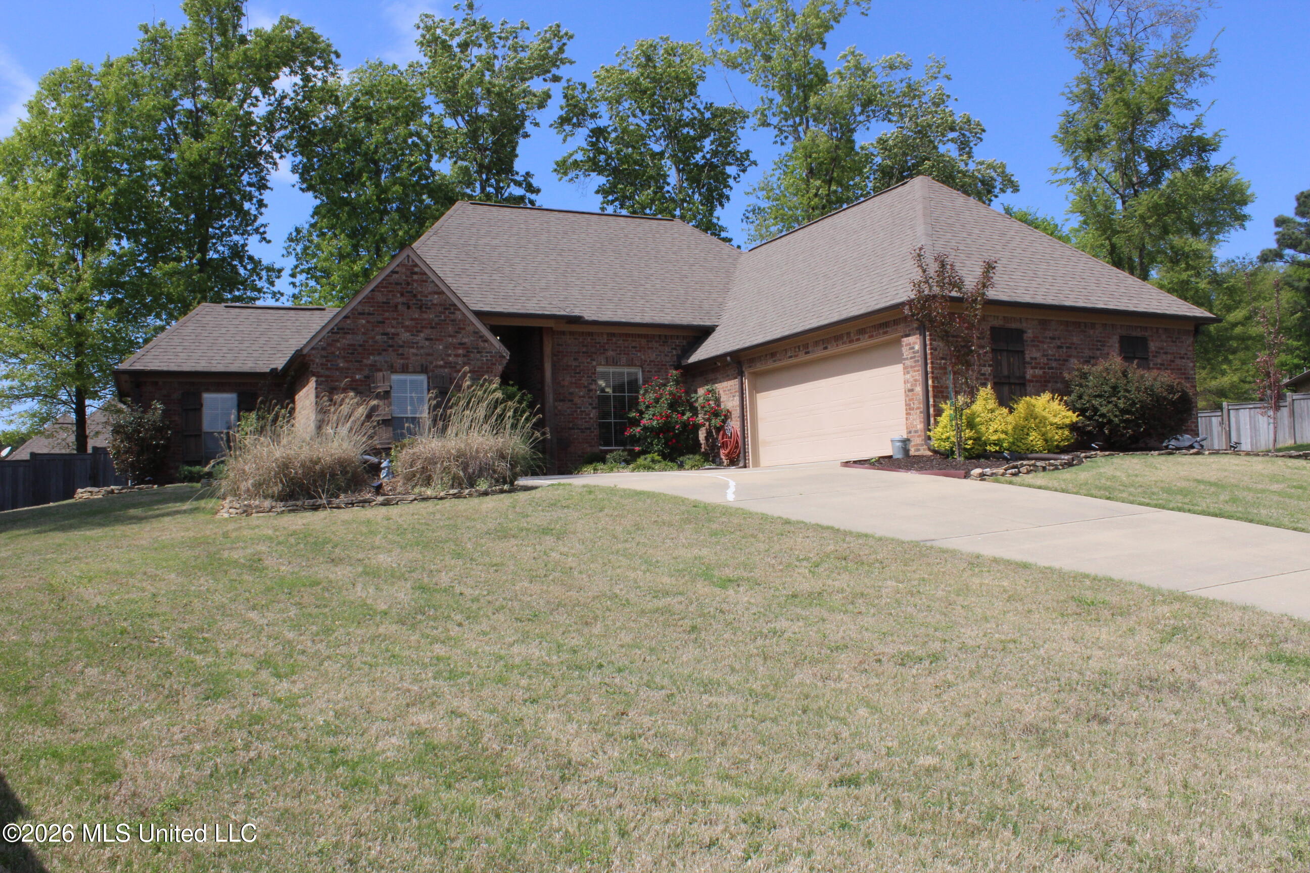 103 Estill Cove Madison, MS 39110 - Photo 1 of 41 IMG_2431