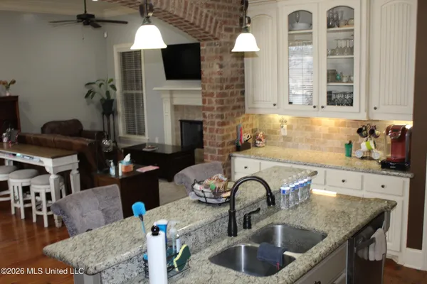 $364,900 | 103 Estill Cove, Madison, MS 39110