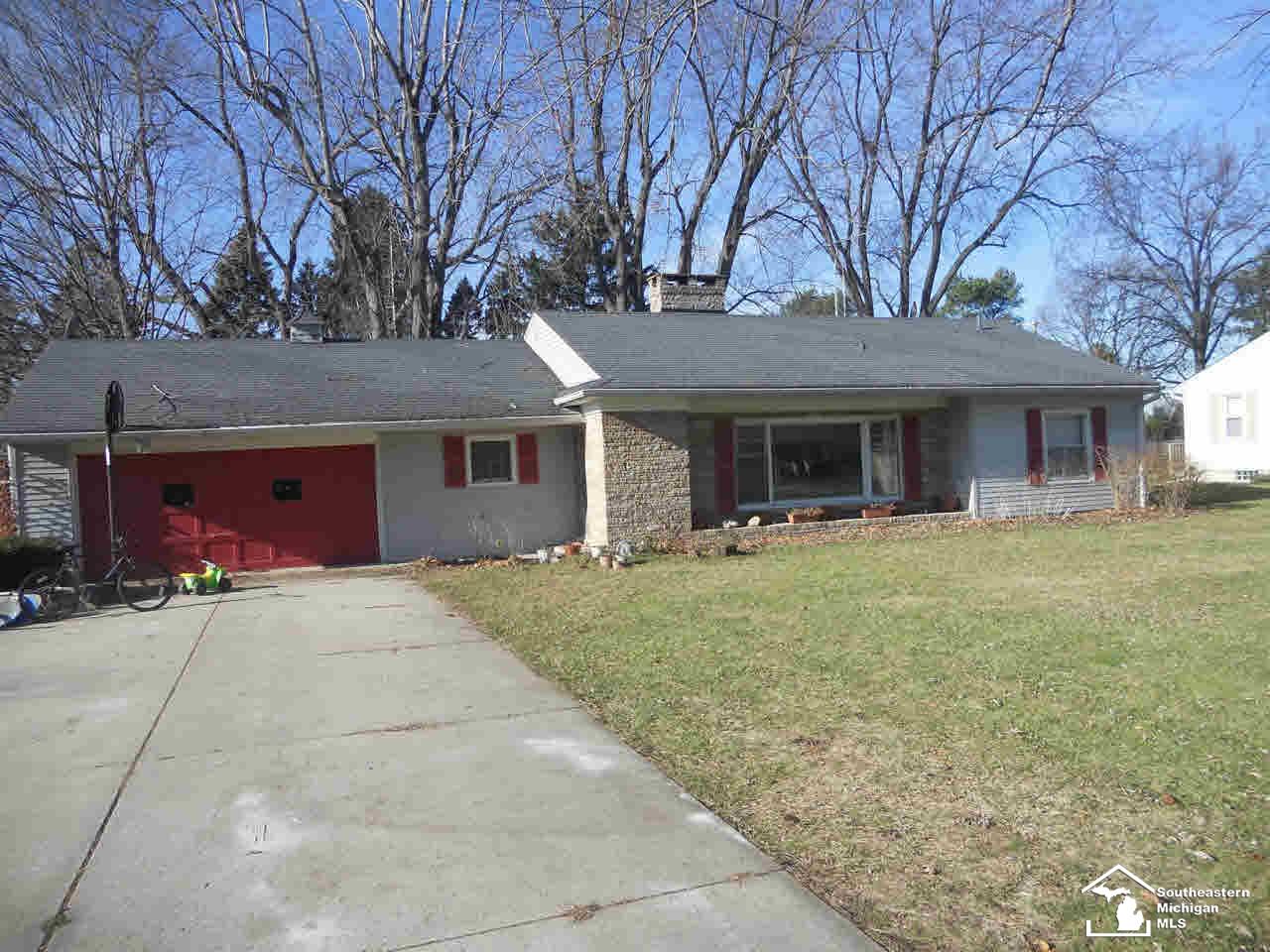 221 Ruff Drive Monroe, MI 48162 - Photo 1 of 9