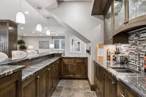 $3,250,000 | 5228 Halifax Avenue South, Edina, MN 55424