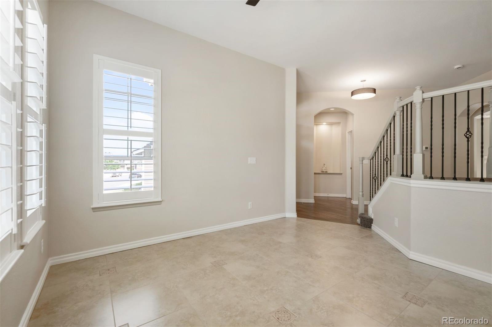 5331 Fullerton Circle Highlands Ranch, CO 80130 - Photo 5 of 30 Gallery Image 5