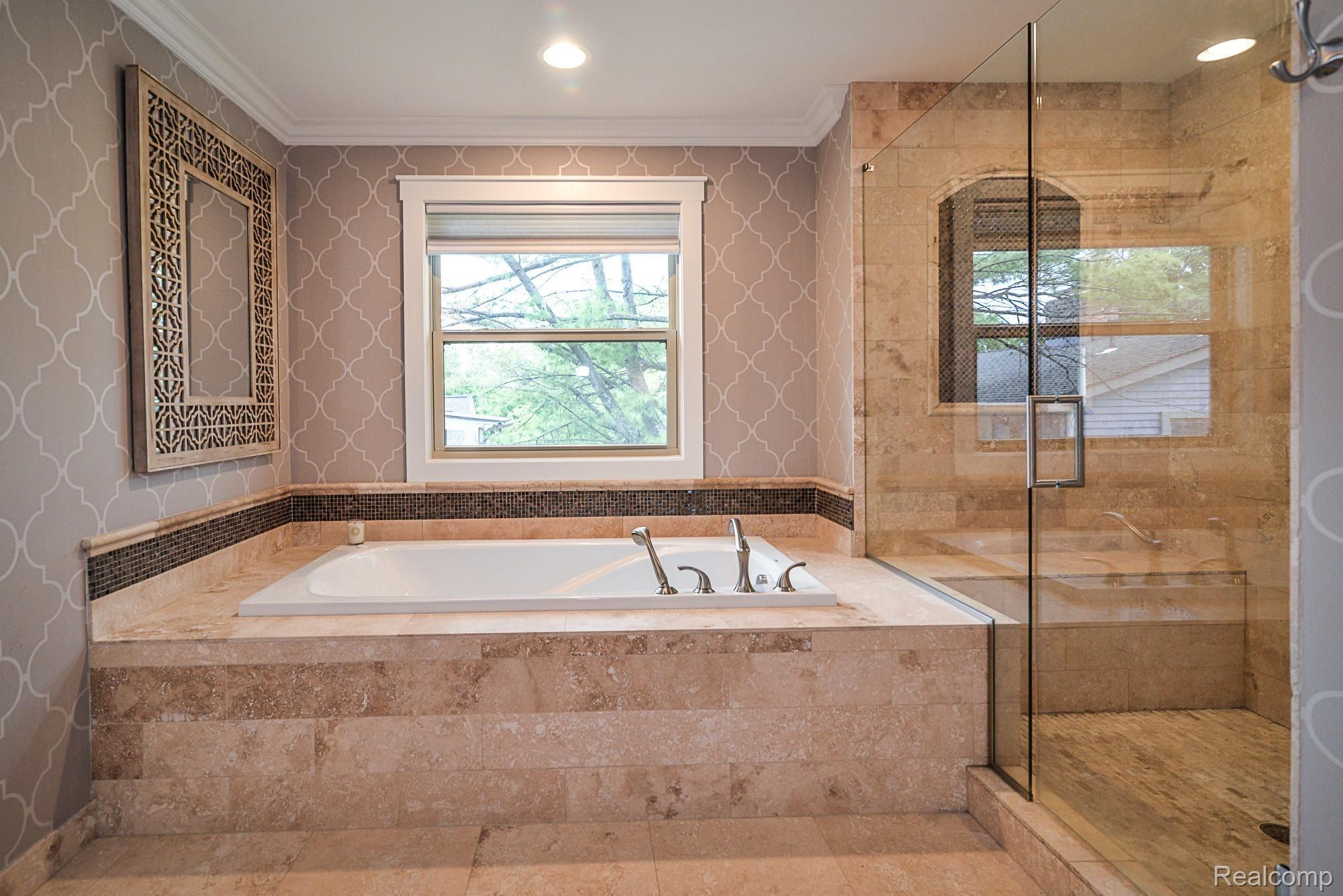 522 Rouge Street Northville, MI 48167 - Photo 34 of 66 Master Bathroom (pic #2)