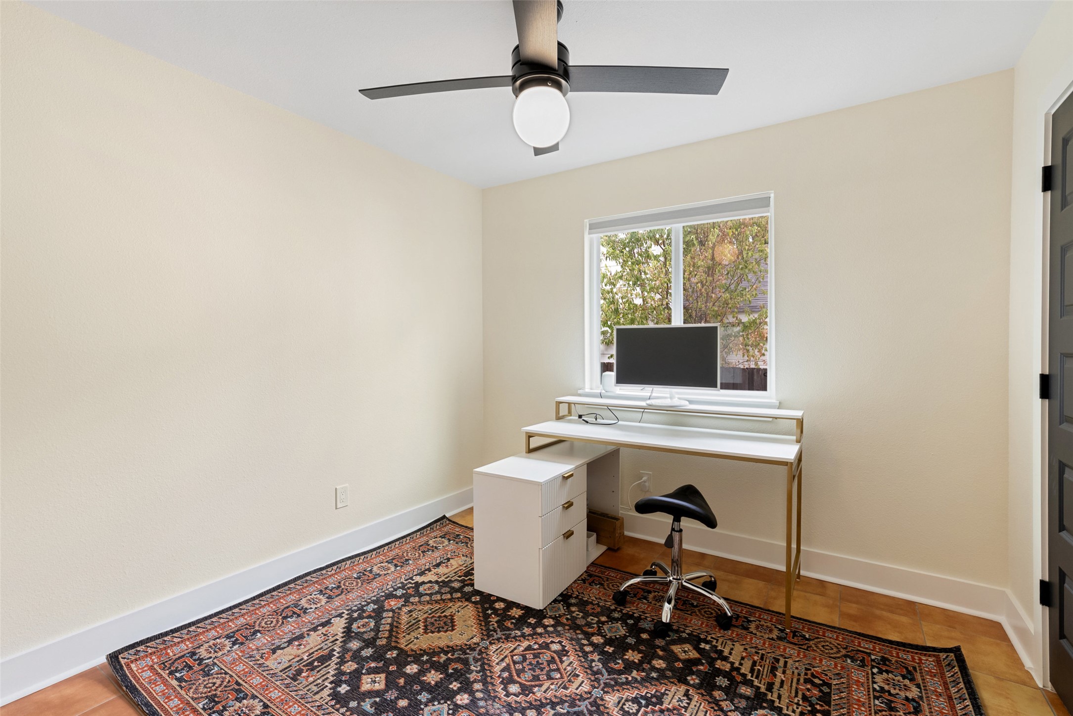 3808 Leafield Drive Austin, TX 78749 - Photo 26 of 31 a workspace with furniture and window