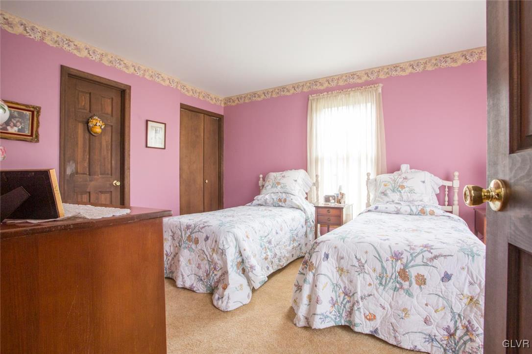 573 Fehr Road Nazareth, PA 18064 - Photo 11 of 28