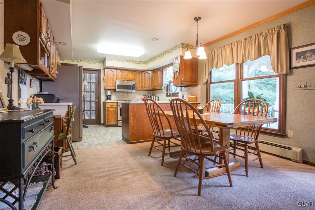 573 Fehr Road Nazareth, PA 18064 - Photo 6 of 28
