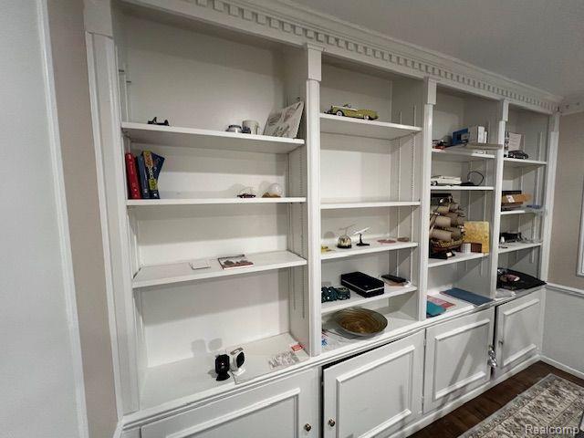 4387 Patrick Road West Bloomfield, MI 48322 - Photo 16 of 76
