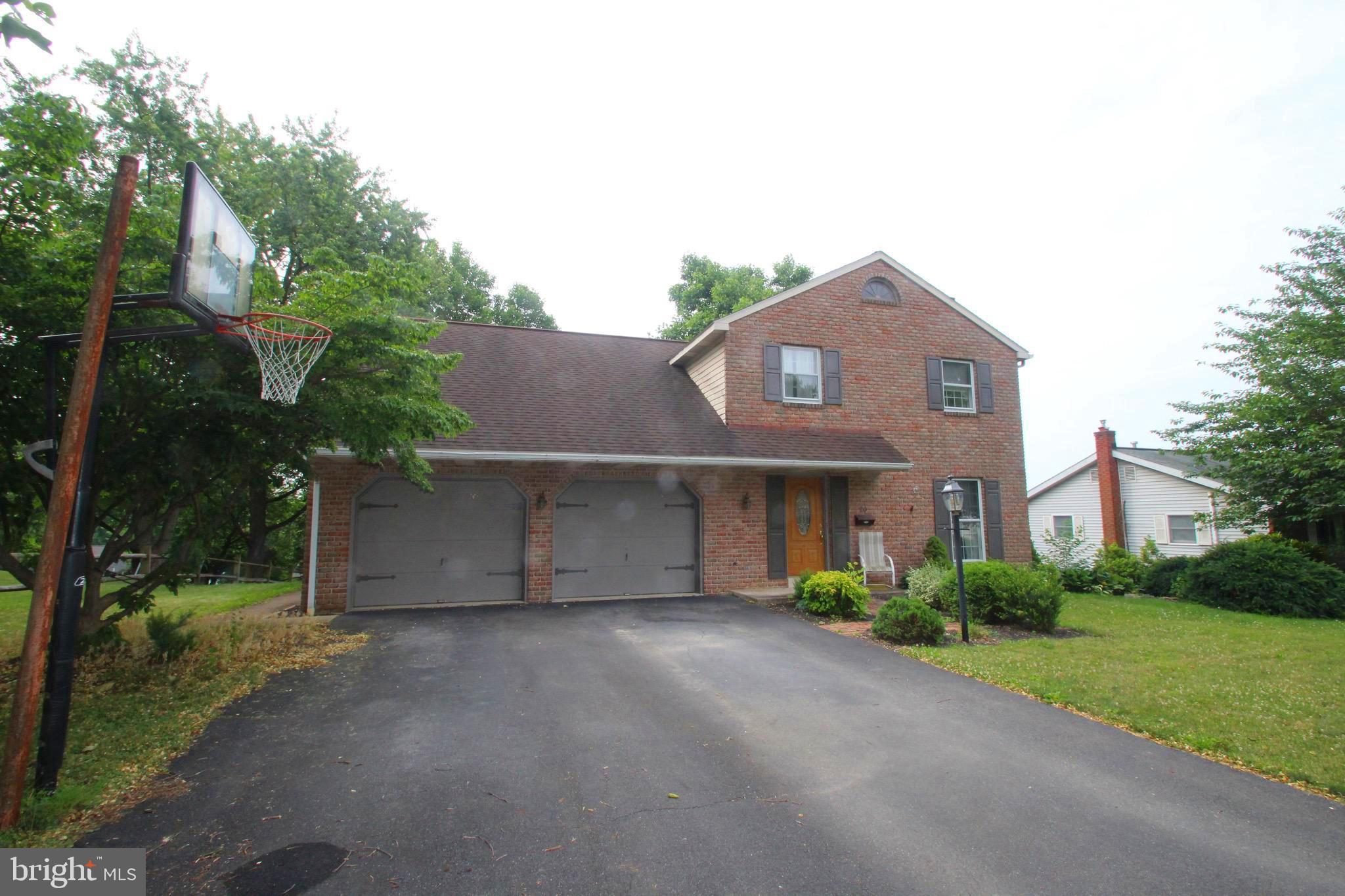 20 Briarcliff Road Elizabethtown, PA 17022 - Photo 3 of 35 Gallery Image 3