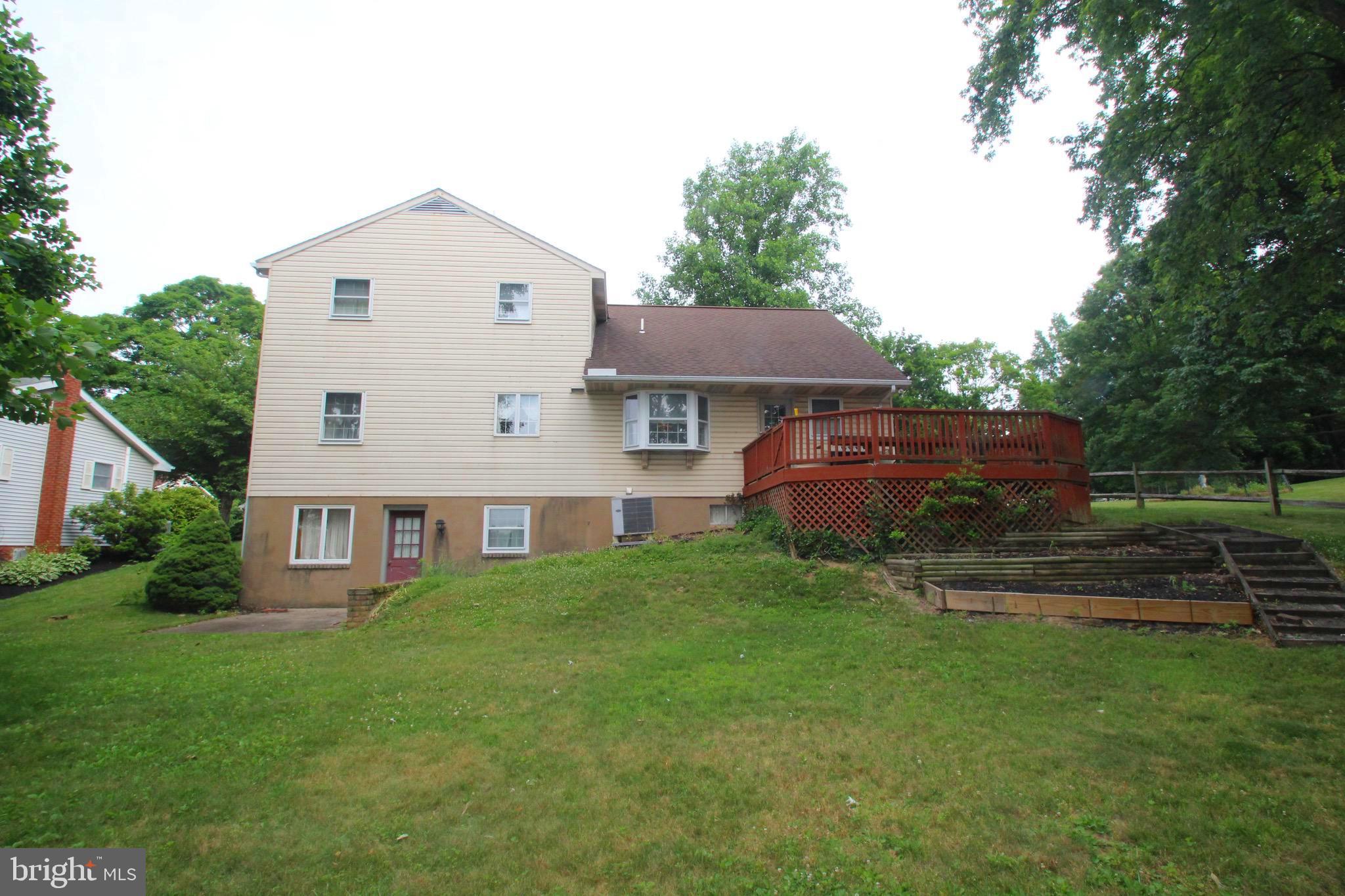 20 Briarcliff Road Elizabethtown, PA 17022 - Photo 5 of 35 Gallery Image 5