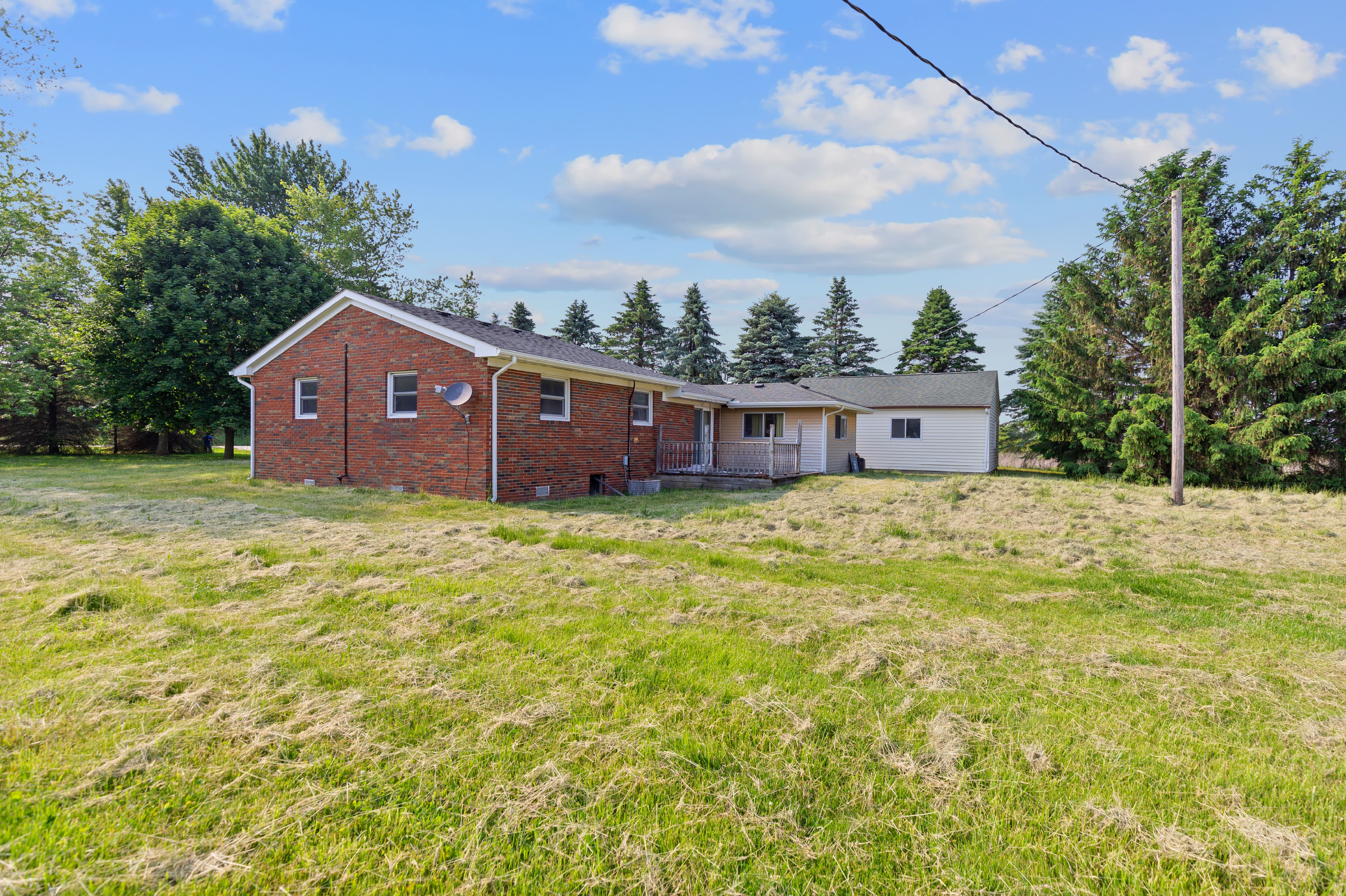 408 Howell Road Allenton, MI 48002 - Photo 15 of 46