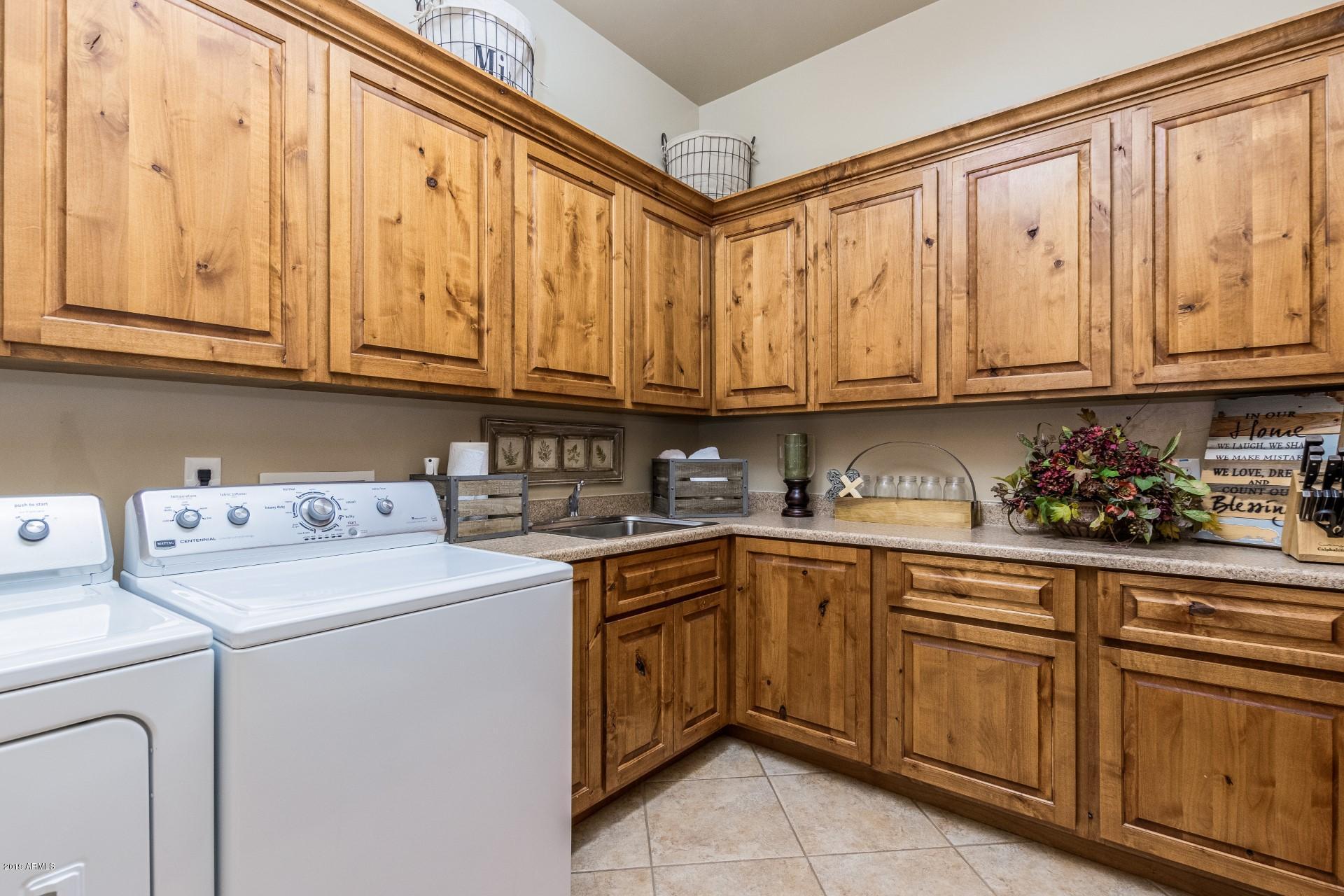 56 East Irvine Road Phoenix, AZ 85086 - Photo 11 of 53 Irvine (14)