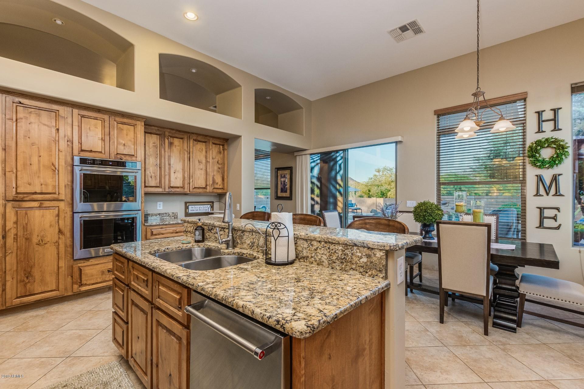 56 East Irvine Road Phoenix, AZ 85086 - Photo 8 of 53 Irvine (17)