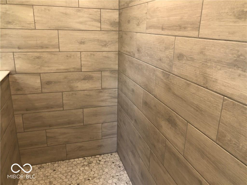 13548 Dewpoint Lane Fishers, IN 46037 - Photo 18 of 20