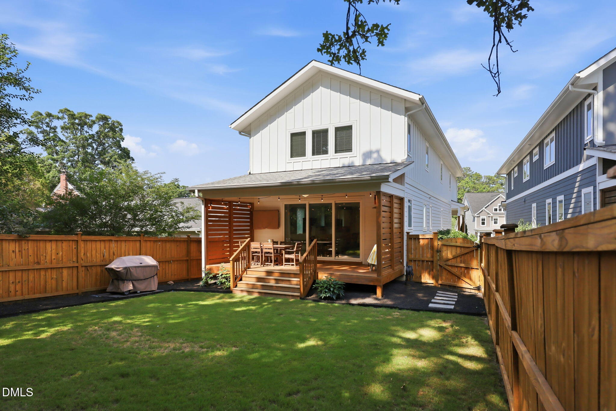 413 Heather Drive Raleigh, NC 27606 - Photo 17 of 31 43-web-or-mls-IMG_9275
