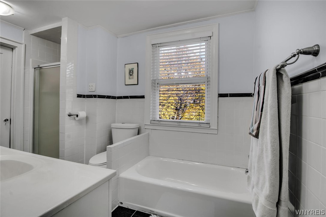 28 Edge Park Avenue Buffalo, NY 14216 - Photo 22 of 36