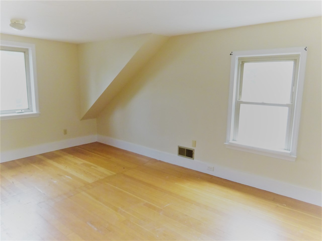 9 Monadnock Street Keene, NH 03431 - Photo 21 of 34 Gallery Image 21