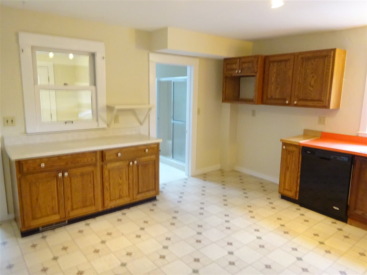 9 Monadnock Street Keene, NH 03431 - Photo 4 of 34 Gallery Image 4