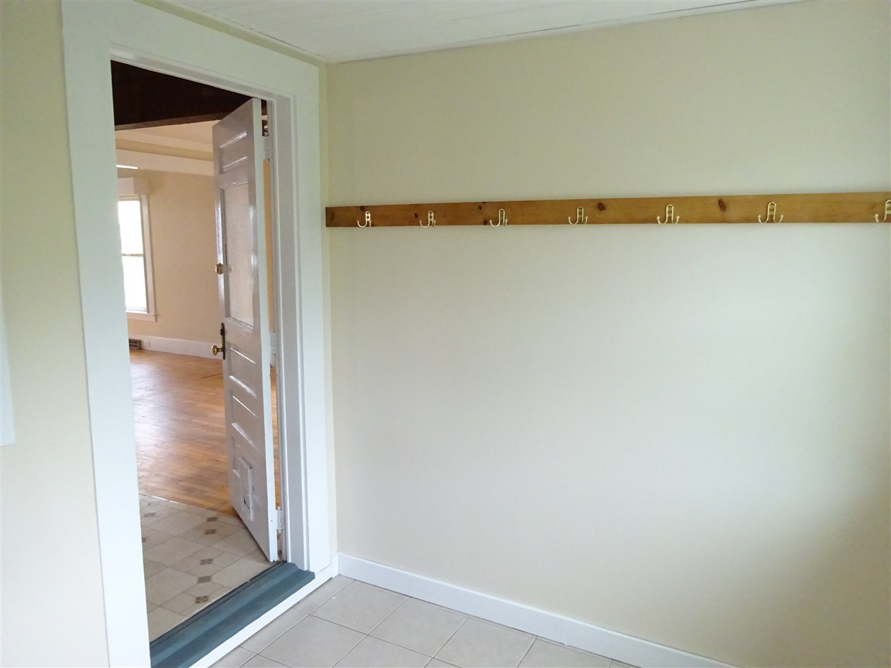 9 Monadnock Street Keene, NH 03431 - Photo 5 of 34 Gallery Image 5