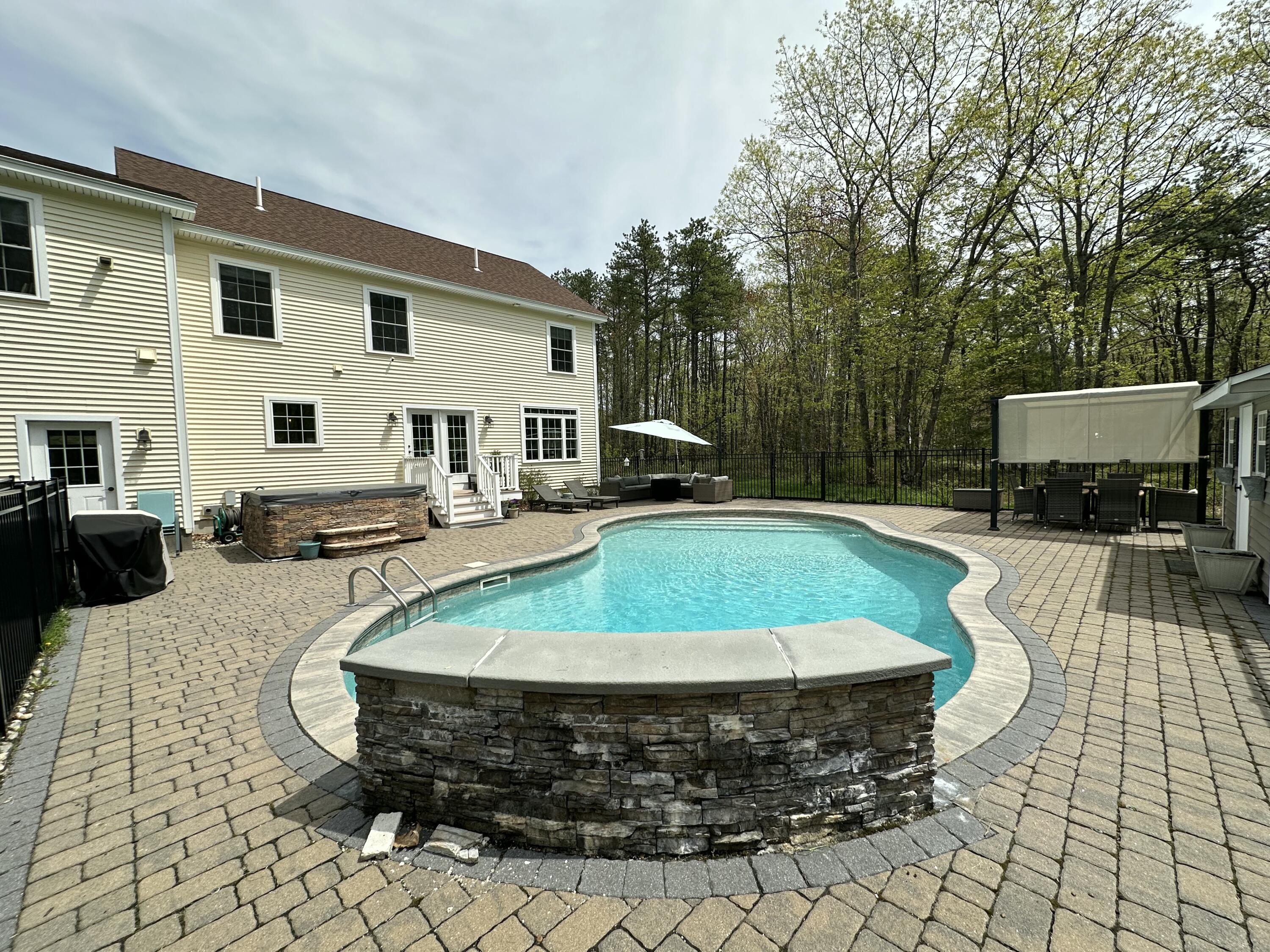 346 Maguire Road Kennebunk, ME 04043 - Photo 13 of 123 IMG_6898