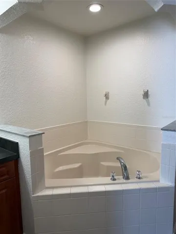 $1,800 | 326 Churchill Court, Kissimmee, FL 34759