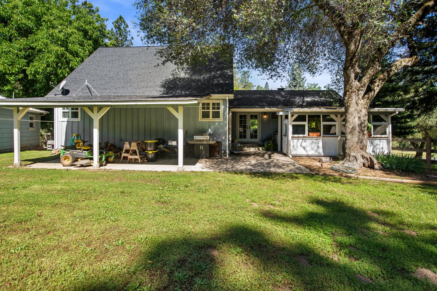 7041 Mt Aukum Road Somerset, CA 95684 - Photo 3 of 72
