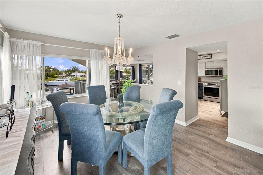 5008 Baystate Road Palmetto, FL 34221 - Photo 8 of 63 Gallery Image 8