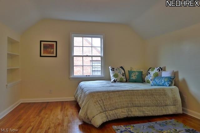 2555 Fenwick Road Cleveland, OH 44118 - Photo 16 of 25 Bedroom #3