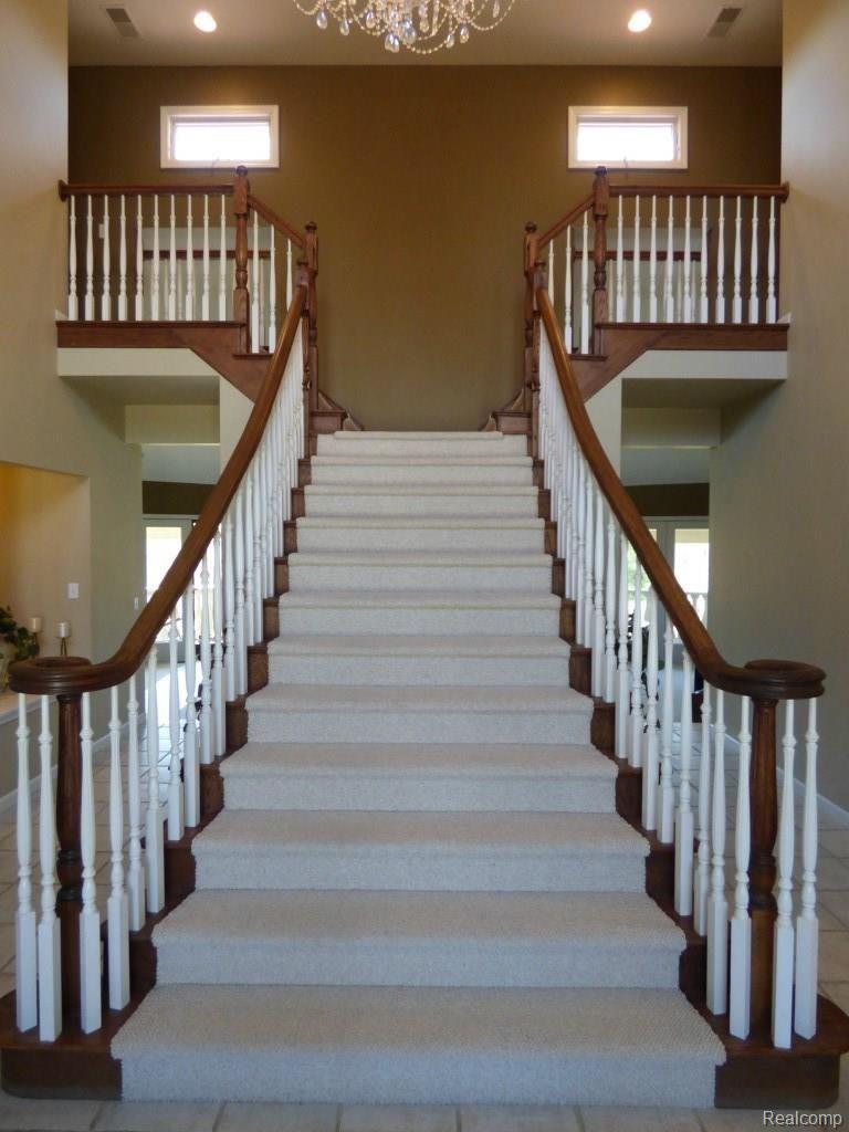 1287 West Leonard Road Leonard, MI 48367 - Photo 22 of 63 P1090736.jpg