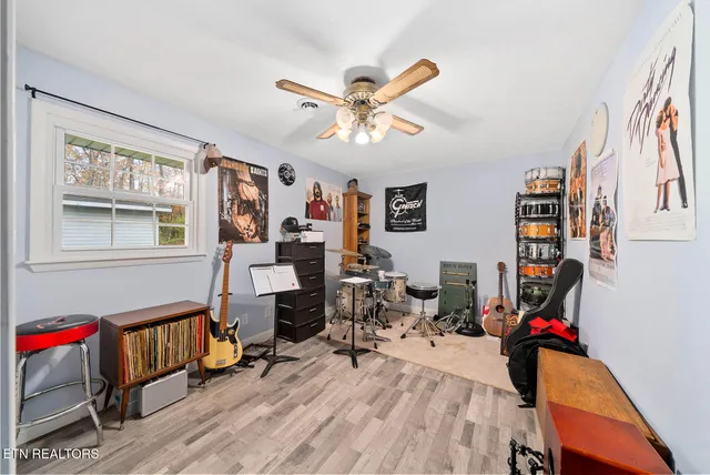 $334,500 | 746 Dunbar Road, Crossville, TN 38572