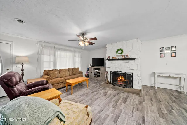 $334,500 | 746 Dunbar Road, Crossville, TN 38572