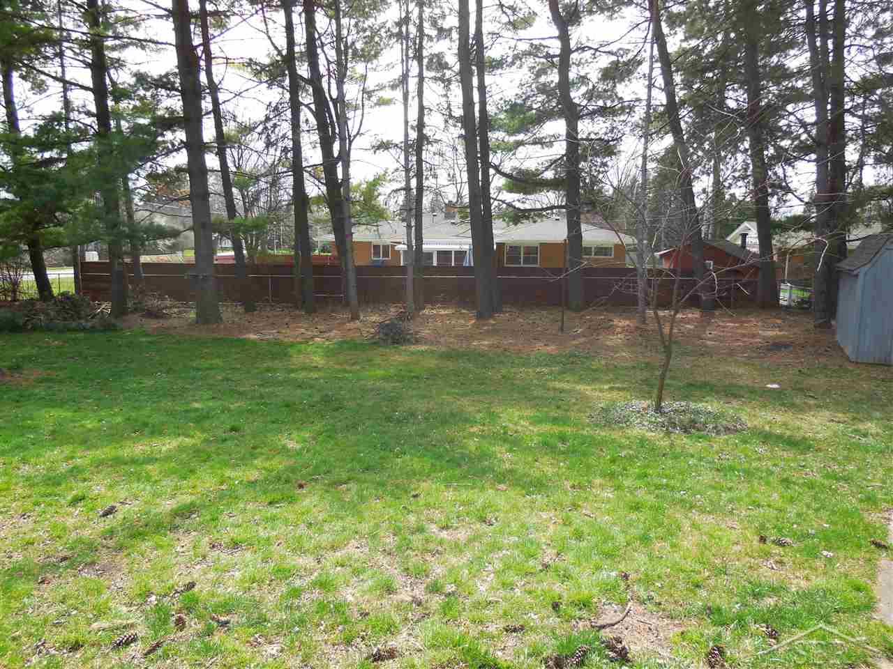 4511 Brockway Road Saginaw, MI 48638 - Photo 67 of 80 31287855-66.JPG