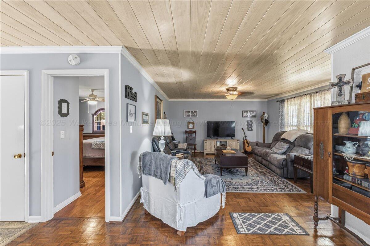 1096 Park Dunn Road Parrish, AL 35580 - Photo 6 of 47 Living Room