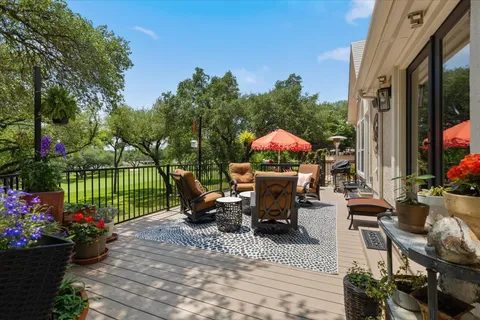$595,000 | 132 Double Eagle Drive, Unit 132, Austin, TX 78738