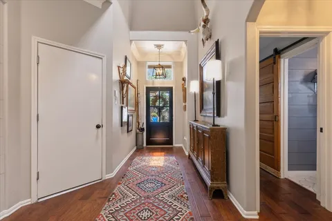 $595,000 | 132 Double Eagle Drive, Unit 132, Austin, TX 78738