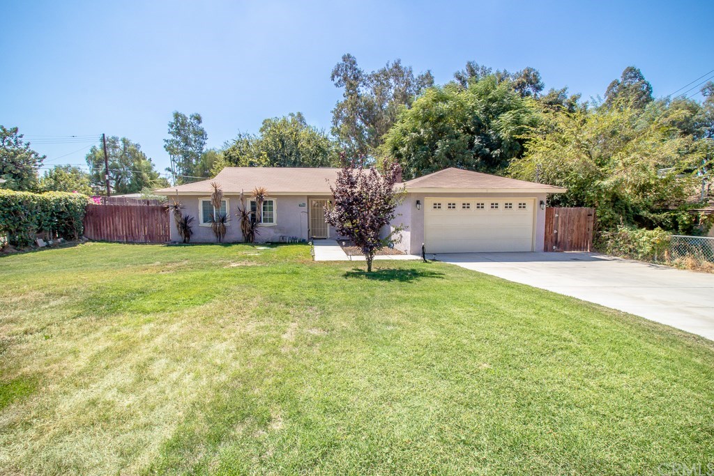 3386 Cannes Avenue Riverside, CA 92501 - Photo 1 of 1