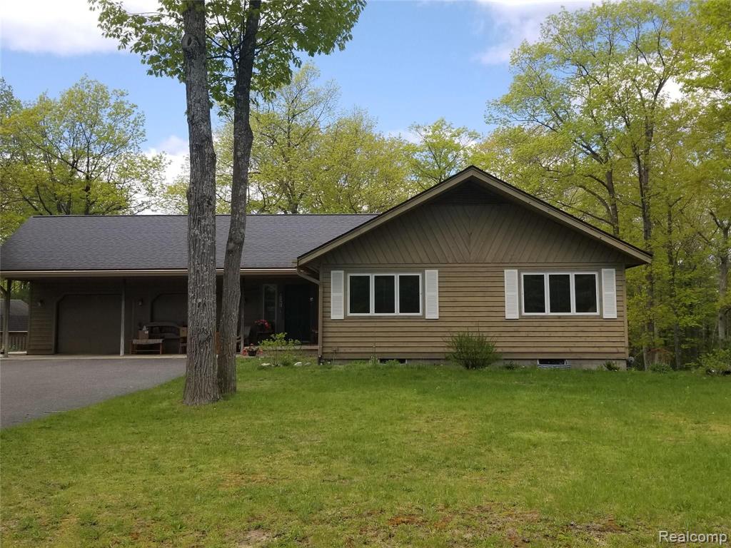 2281 Bennett Road Cheboygan, MI 49721 - Photo 1 of 38