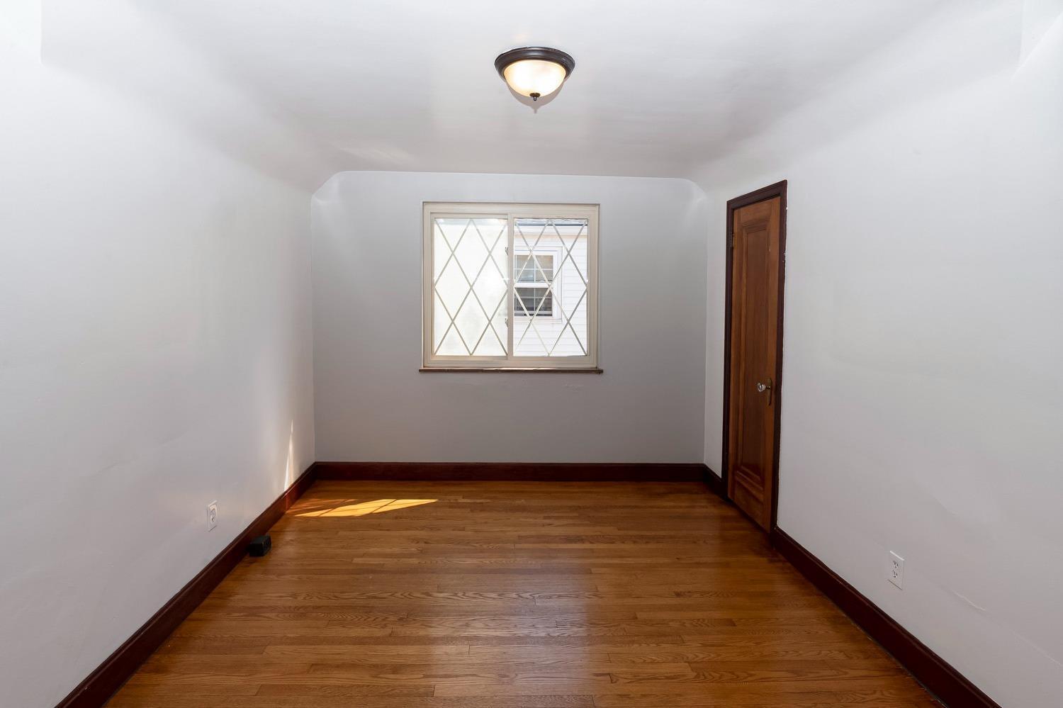5164 Sidney Road Cincinnati, OH 45238 - Photo 30 of 40