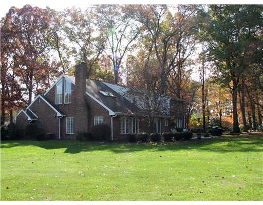 240 Vogel Road Butler, PA 16002 - Photo 5 of 18 Exterior Front.