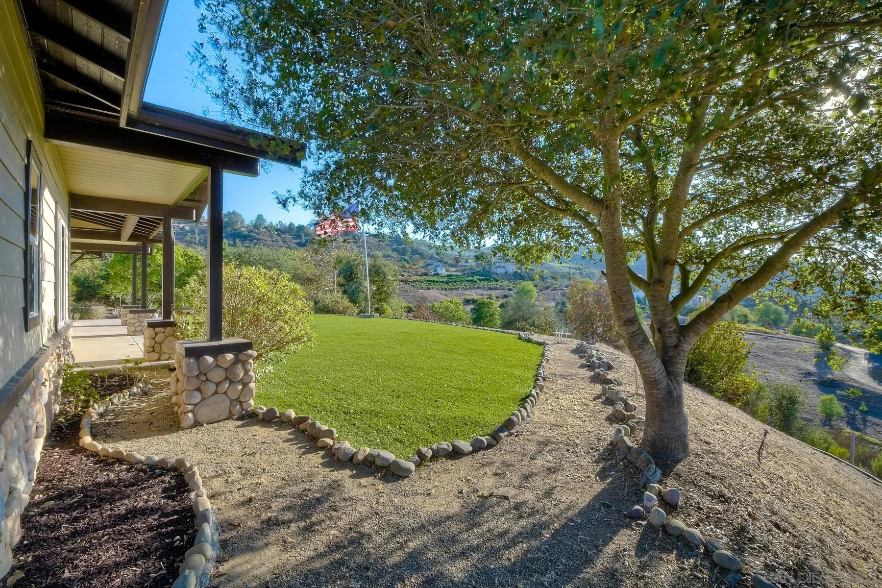 28522 Gordon Hill Road Valley Center, CA 92082 - Photo 5 of 67 Gallery Image 5