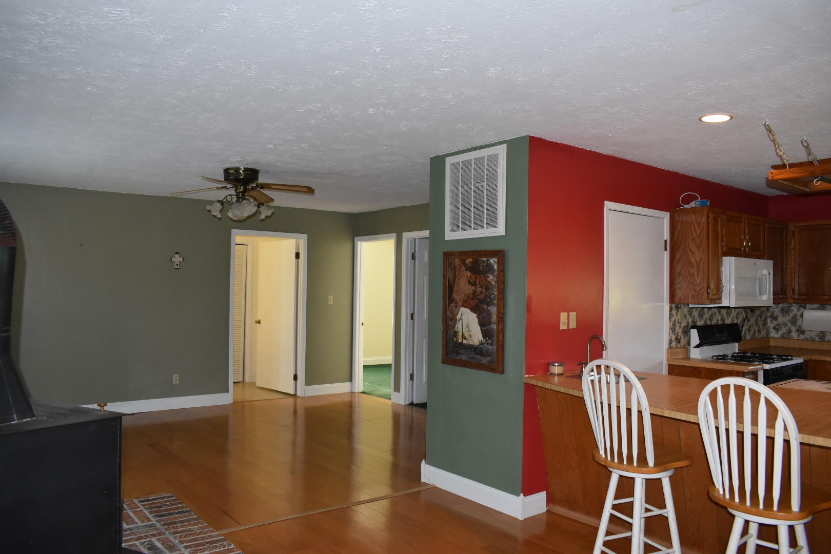 1513 Leatherwood Road Oneida, TN 37841 - Photo 21 of 37 a dining room with furniture and window