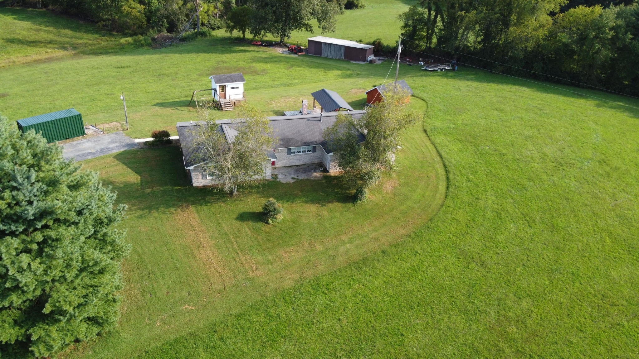 1513 Leatherwood Road Oneida, TN 37841 - Photo 33 of 37 a view of a golf course with chairs
