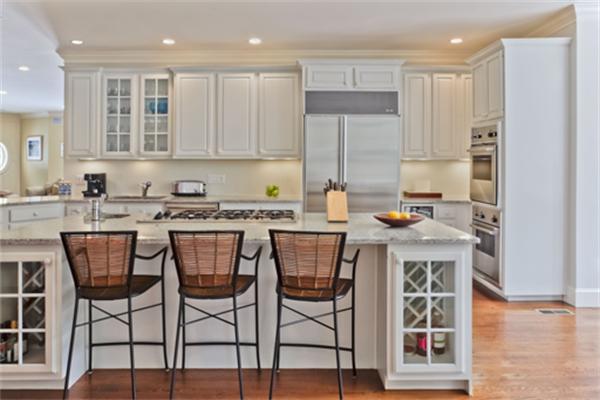 206 Cliff Road Wellesley, MA 02481 - Photo 10 of 17